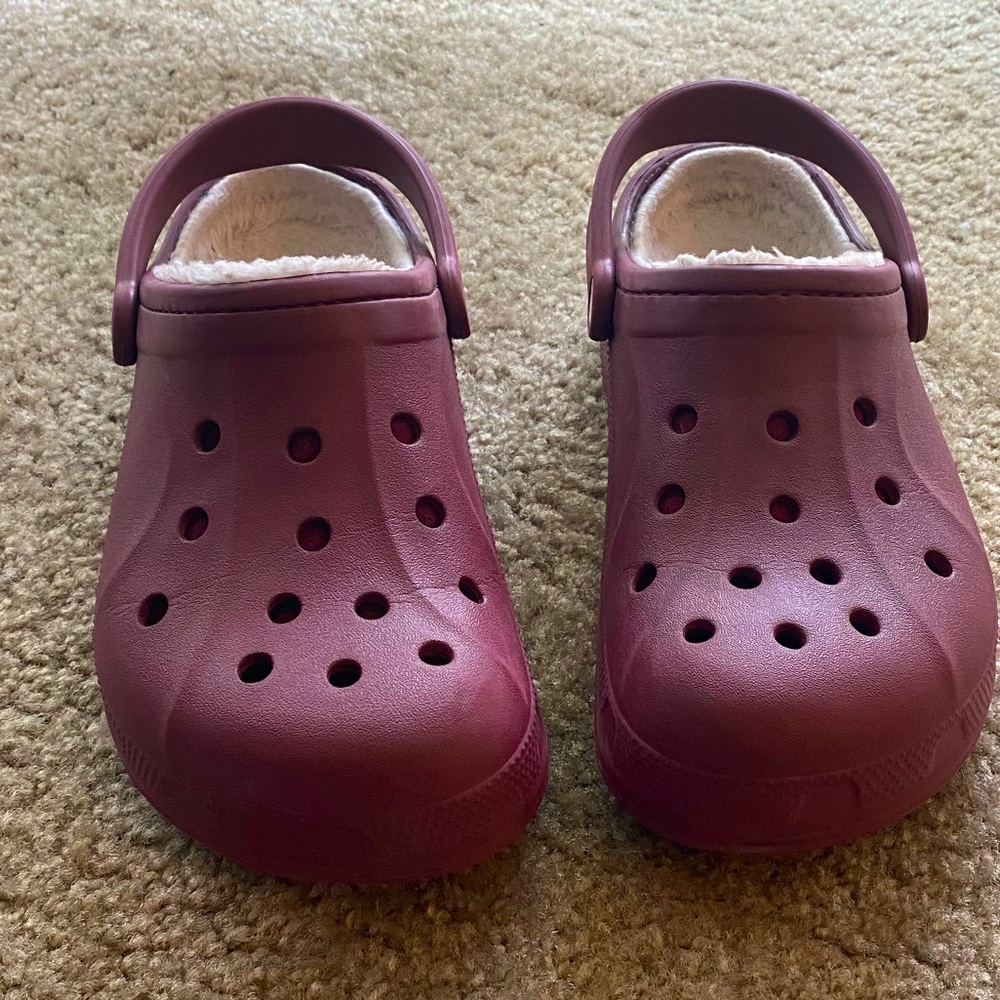 Fur-Lined Burgundy Crocs